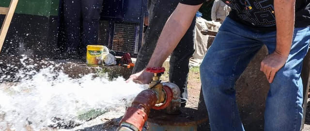MÁRTIRES: Extienden la red de agua potable y alcanzará a unas 4.000 personas